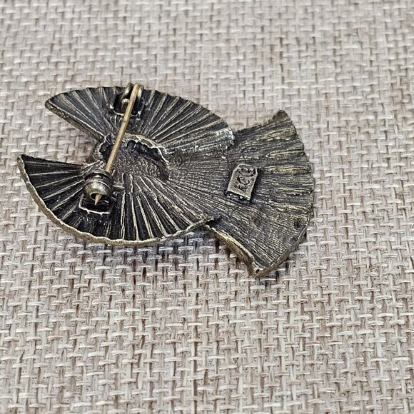 VTG Brooch Kenneth Cole Angel Pewter Silver Faux Topaz Birthstone Scorpio Pin - Picture 8 of 12